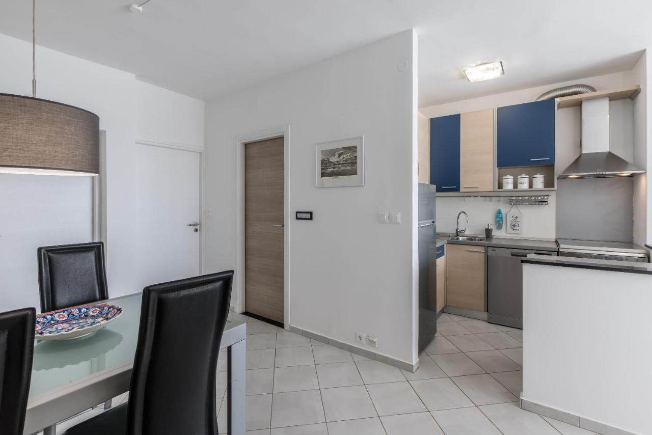 Sundowners Apartment, 52Qm, Double & Single Bed, 10 Min From Old Town Of Split Ngoại thất bức ảnh